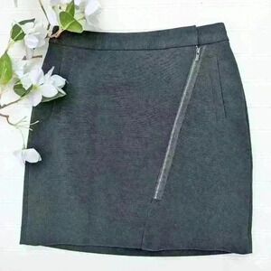 Banana Republic Black Exposed Cross Zip Miniskirt